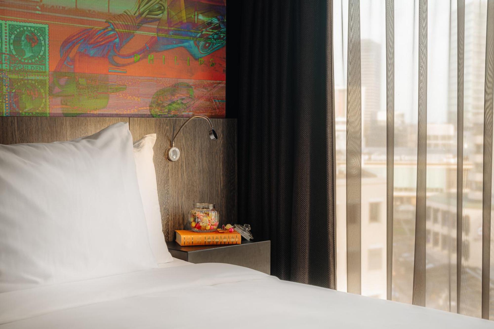 Leonardo Hotel Eindhoven City Center Former Crown Hotel Ngoại thất bức ảnh