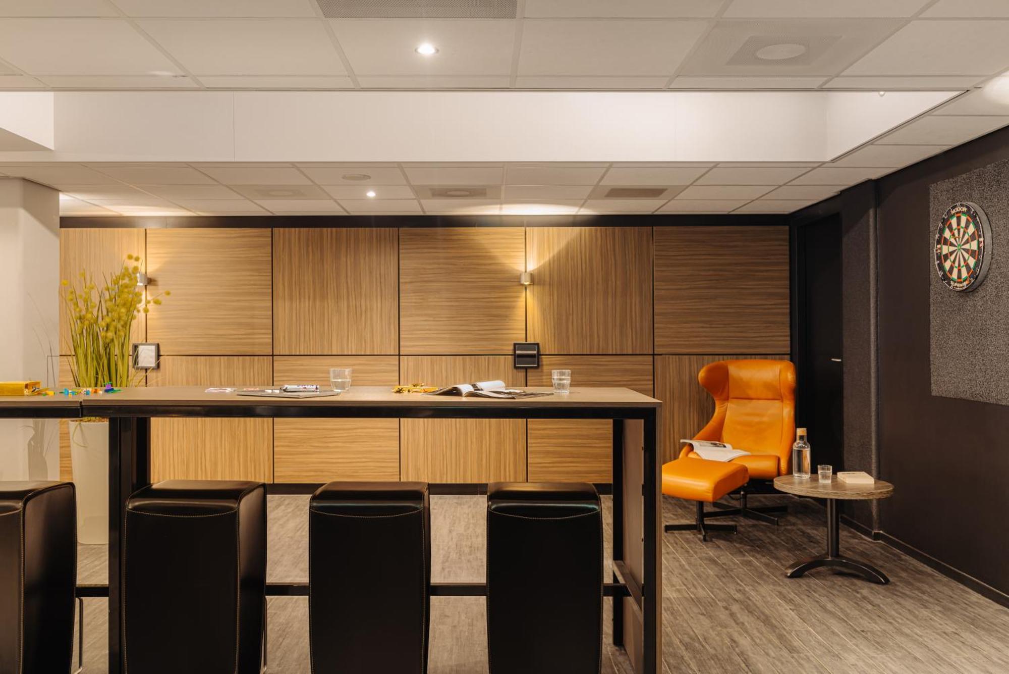 Leonardo Hotel Eindhoven City Center Former Crown Hotel Ngoại thất bức ảnh